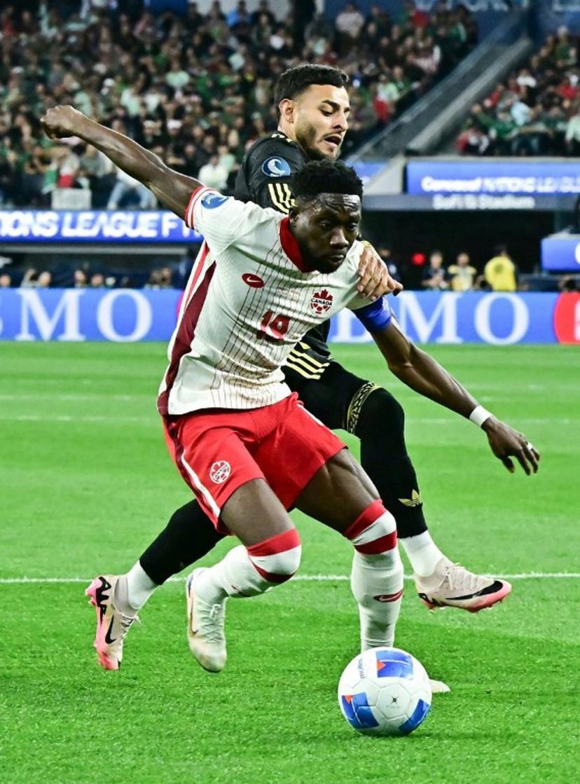 Canada's midfielder #19 Alphonso Davies and Mexico's forward #10 Alexis Vega vie for the ball during the CONCACAF Nations League semifinal football match between Canada and Mexico at SoFi Stadium in Inglewood, California, on March 20, 2025.  Frederic J. Brown / AFP