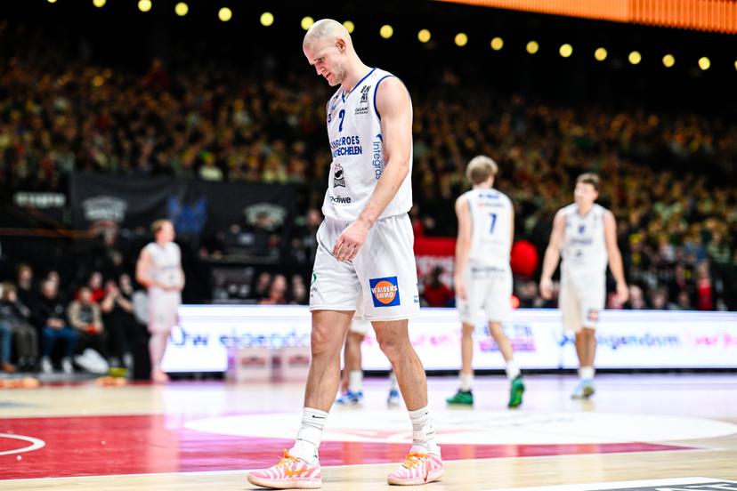 Mechelen's Yannick Dammen looks dejected during a basketball match between Antwerp Giants and Kangoeroes Mechelen, Friday 30 January 2026 in Antwerp, during the Night of the Giants event on matchday 18/34 in the 'BNXT League' Belgian/ Dutch first division basket championship. BELGA PHOTO TOM GOYVAERTS
