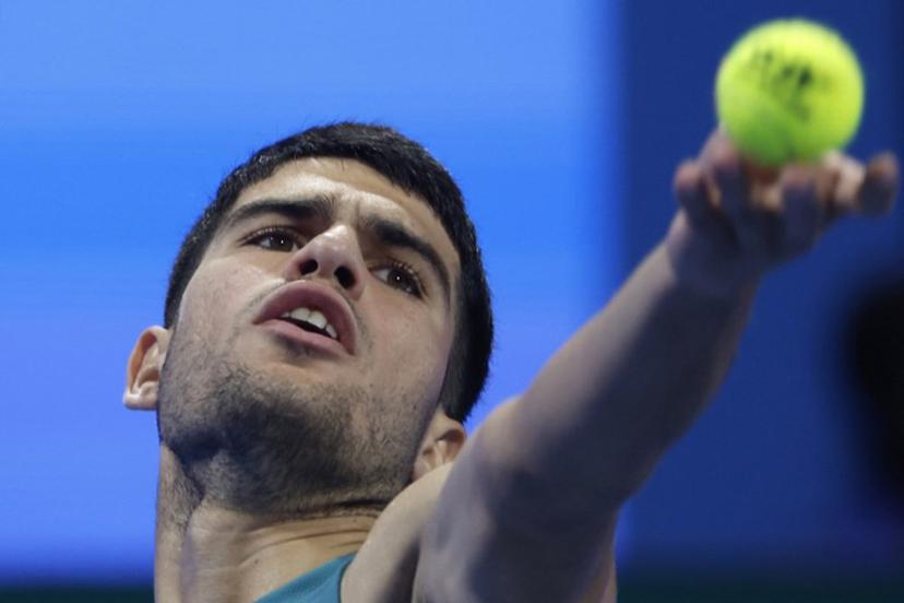 Spain's Carlos Alcaraz serves the ball to Croatia's Marin Cilic during their men's singles match at the ATP Qatar Open tennis tournament in Doha on February 17, 2025..  KARIM JAAFAR / AFP