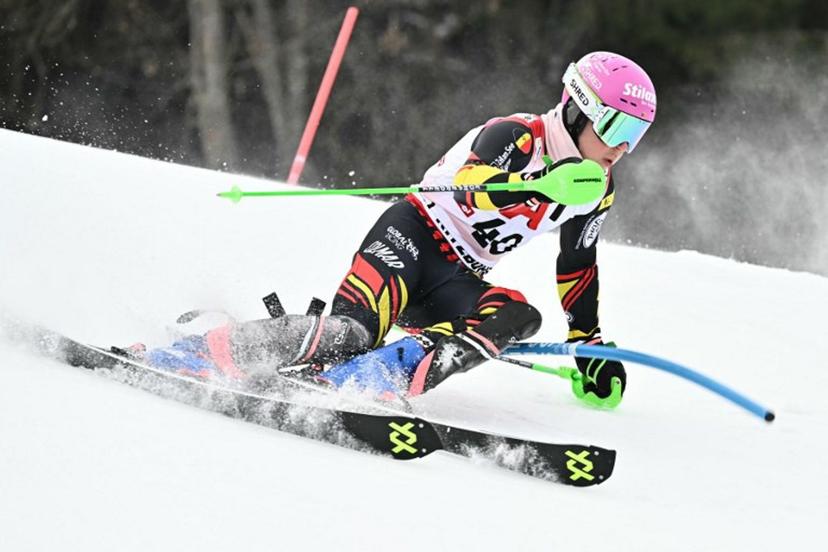 Belgium's Sam Maes races during the Men's slalom event of the FIS Alpine Skiing World Cup in Kitzbuehel, Austria, on January 25, 2026.  Joe Klamar / AFP