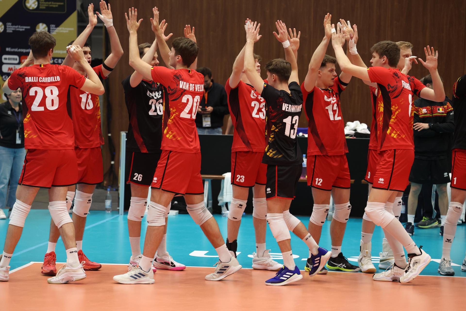 Belgium's players celebrate after winning a volleyball match between Belgium's national men's volleyball team, the Red Dragons, and the Azeri national men's volleyball team, in match 3/6 of the League Round of the European Golden League men, in Beveren, Friday 24 May 2024. BELGA PHOTO VIRGINIE LEFOUR