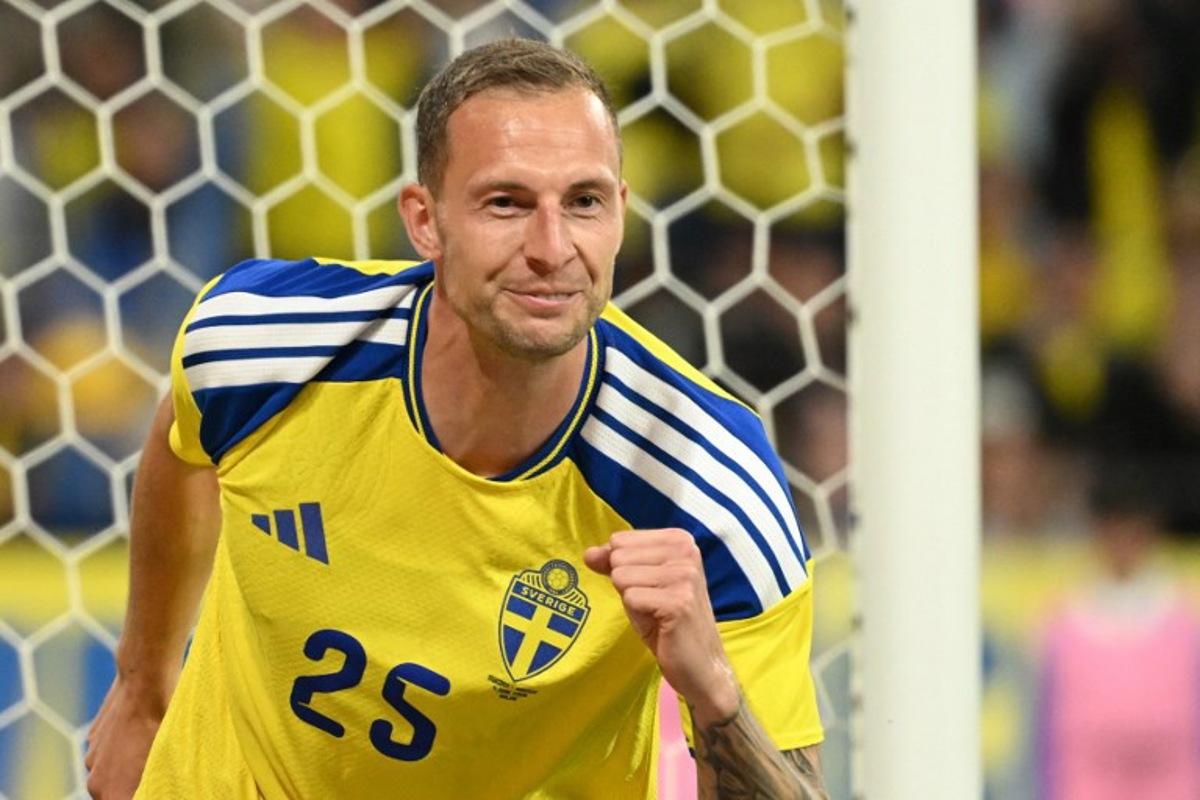 Sweden's forward #25 Gustaf Nilsson celebrates scoring his team's second goal during the friendly match between Sweden and Greece ahead of the 2026 FIFA World Cup football tournament, in Solna, near Stockholm, on June 4, 2026.  Jonathan Nackstrand / AFP