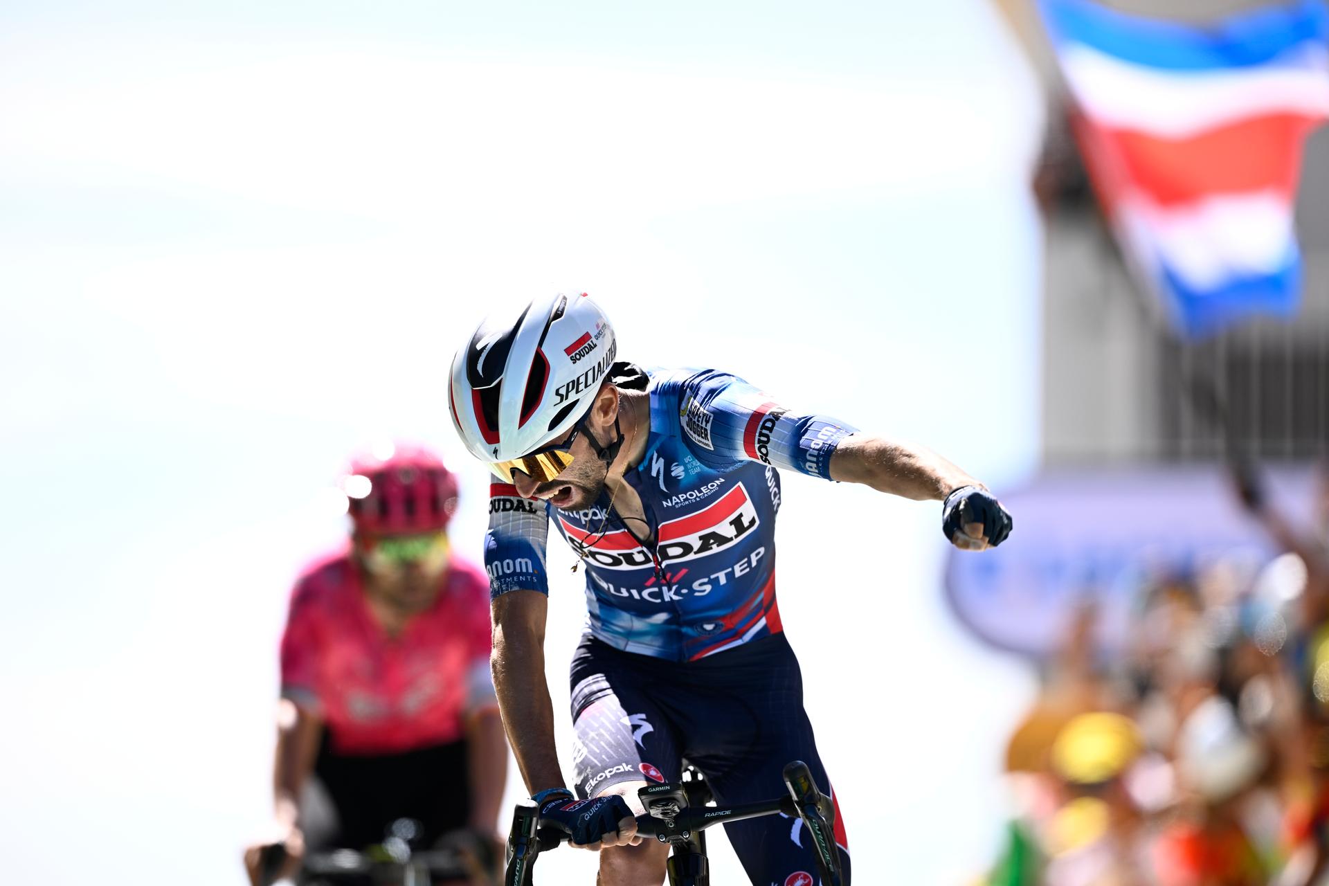 French Valentin Paret-Peintre of Soudal Quick-Step celebrates after winning stage 16 of the 2025 Tour de France cycling race, from Montpellier to Mont Ventoux (172 km), on Tuesday 22 July 2025 in France. The 112th edition of the Tour de France starts on Saturday 5 July in Lille, France, and will finish in Paris, France on the 27th of July.   BELGA PHOTO JASPER JACOBS