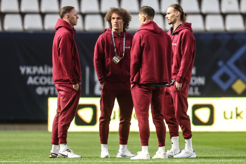 Belgium's goalkeeper Matz Sels, Belgium's Wout Faes and Belgium's goalkeeper Maarten Vandevoordt pictured before a soccer game between Belgian national team the Red Devils and Ukraine, Thursday 20 March 2025 in Murcia, Spain, the first leg of the play-offs in the Nations League. BELGA PHOTO VIRGINIE LEFOUR