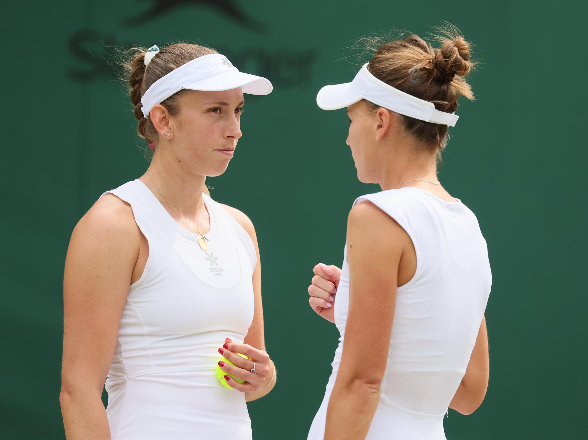 Belgian Elise Mertens and Russian Veronika Kudermetova pictured during a doubles tennis match against Czech-Kazakh pair Bouzkova-Danilina, in the second round of the women's doubles at the 2025 Wimbledon grand slam tournament, Saturday 05 July 2025 at the All England Tennis Club, in South-West London, Britain. BELGA PHOTO BENOIT DOPPAGNE