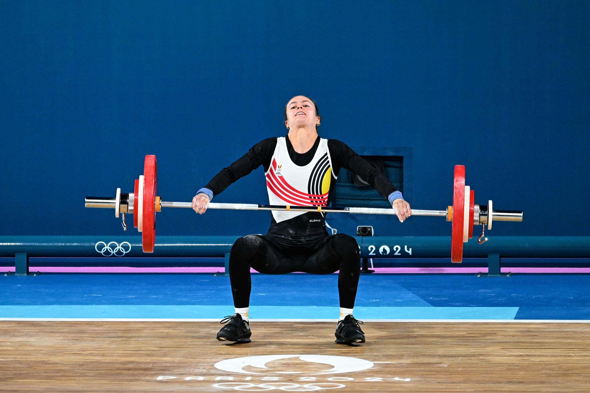 Belgian weight lifter Nina Sterckx pictured in action during the women's -49kg competition of the weightlifting event at the Paris 2024 Olympic Games, on Wednesday 07 August 2024 in Paris, France. The Games of the XXXIII Olympiad are taking place in Paris from 26 July to 11 August. The Belgian delegation counts 165 athletes competing in 21 sports. BELGA PHOTO ANTHONY BEHAR   **  ** *** BELGIUM ONLY ***