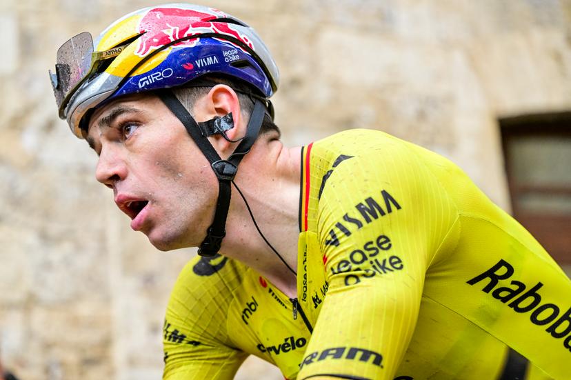 Belgian Wout van Aert of Team Visma-Lease a Bike pictured in action during the second stage of the Tirreno-Adriatico cycling race, from Camaiore to San Gimignano (206 km), Italy, Tuesday 10 March 2026. BELGA PHOTO DIRK WAEM