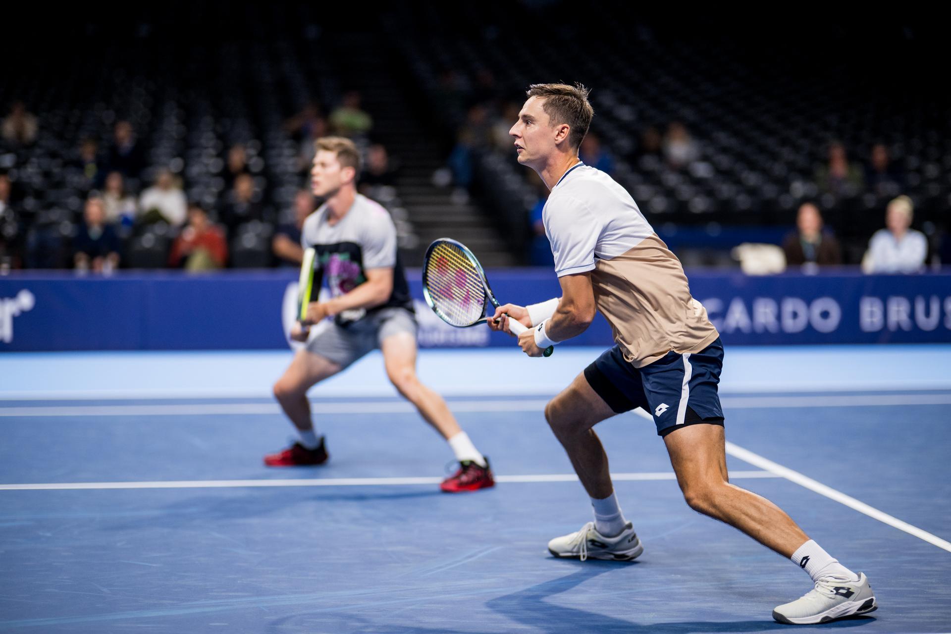 Belgian Joran Vliegen and Uruguayan Ariel Behar pictured in action during the European Open ATP tennis tournament in Brussels, on Monday 13 October 2025. This year's edition of the tournament is taking place from 12 to 19 October 2025. BELGA PHOTO JASPER JACOBS