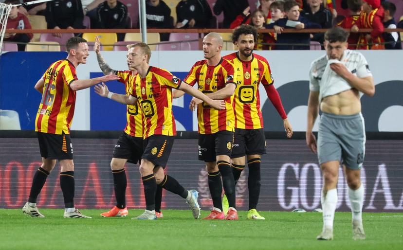 Mechelen's Nikola Storm celebrates after scoring during a soccer match between KV Mechelen and FCV Dender EH, Friday 04 April 2025 in Mechelen, on day 2 (out of 10) of the Europe Play-offs of the 2024-2025 'Jupiler Pro League' first division of the Belgian championship. BELGA PHOTO VIRGINIE LEFOUR