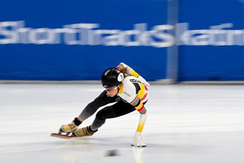 Belgium's Hanne Desmet competes in the women's 1500m semi-final at the ISU World Cup Short Track Speed Skating in Beijing on December 9, 2023.  Jade Gao / AFP