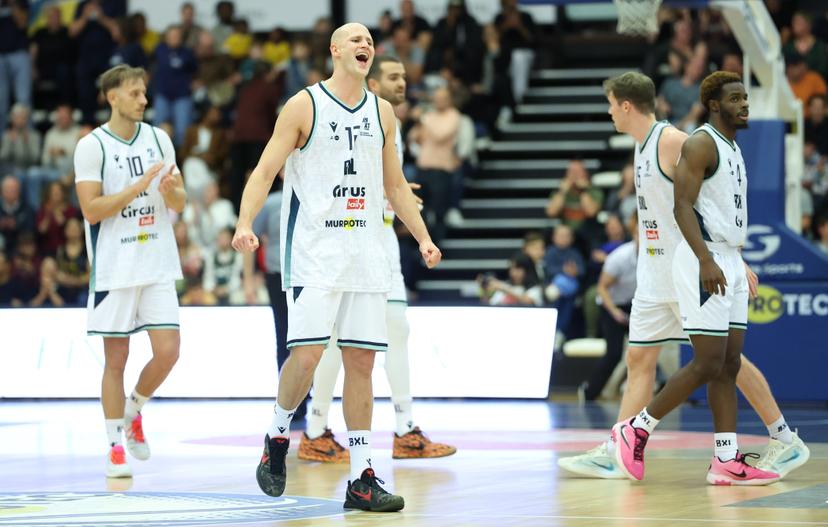 Brussels' Yannick Dammen celebrates after winning a basketball match between Brussels and Oostende, Friday 16 October 2026 in Brussels, on day 3 of the 'BNXT League' Belgian and Dutch first division basket championship. BELGA PHOTO VIRGINIE LEFOUR