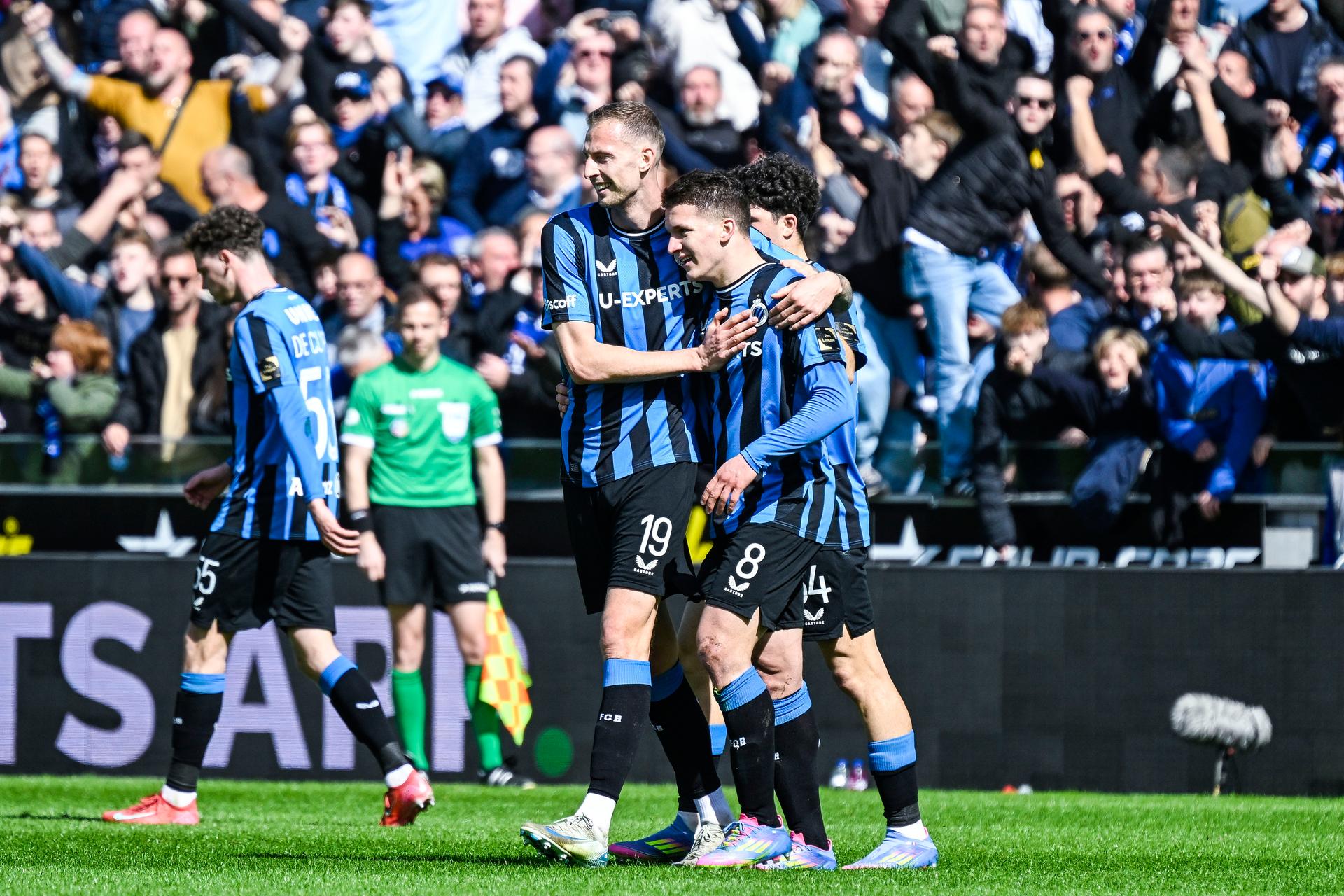 Club's Christos Tzolis celebrates after scoring during a soccer match between Club Brugge and RSC Anderlecht, Sunday 30 March 2025 in Brugge, on day 1 (out of 10) of the Champions' Play-offs of the 2024-2025 'Jupiler Pro League' first division of the Belgian championship. BELGA PHOTO TOM GOYVAERTS