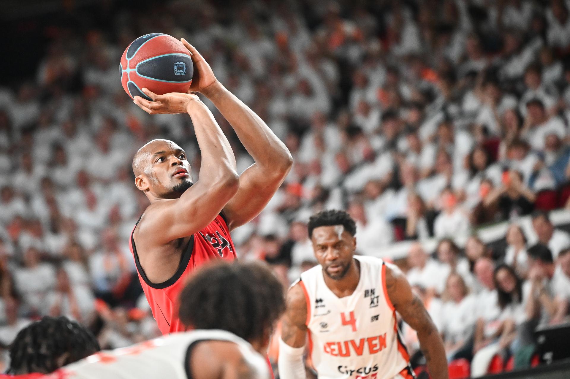 Antwerp's Kevin Tumba pictured in action during a basketball match between Antwerp Giants and Leuven Bears, Sunday 22 March 2026 in Charleroi, the final of the men's Belgian 2026 Basketball Cup. BELGA PHOTO ELIAS ROM