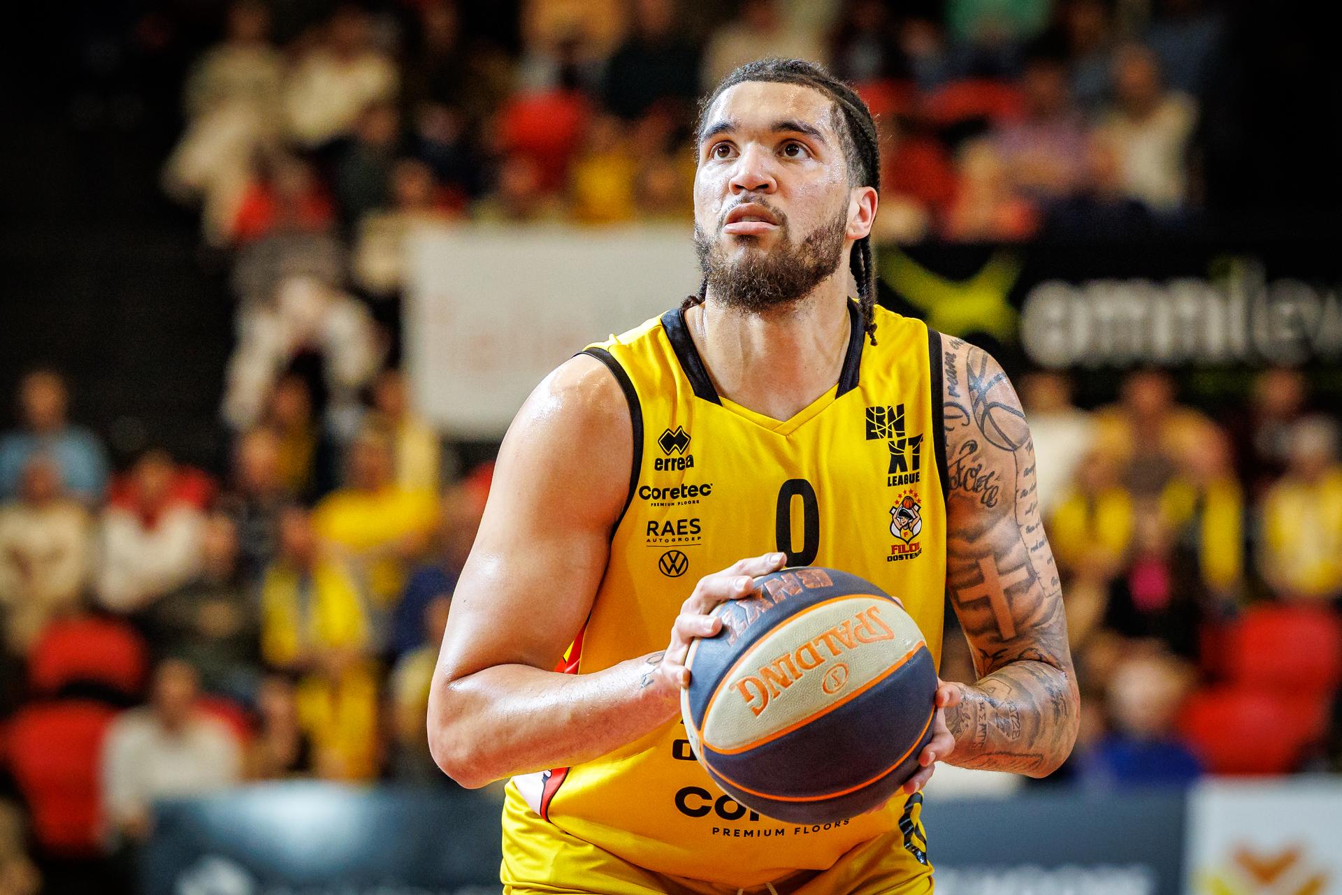 Oostende's Timmy Allen pictured in action during a basketball match between BC Oostende and Okapi Aalst, Friday 21 March 2025 in Oostende, on day 27 of the 'BNXT League' Belgian and Dutch first division basket championships. BELGA PHOTO KURT DESPLENTER
