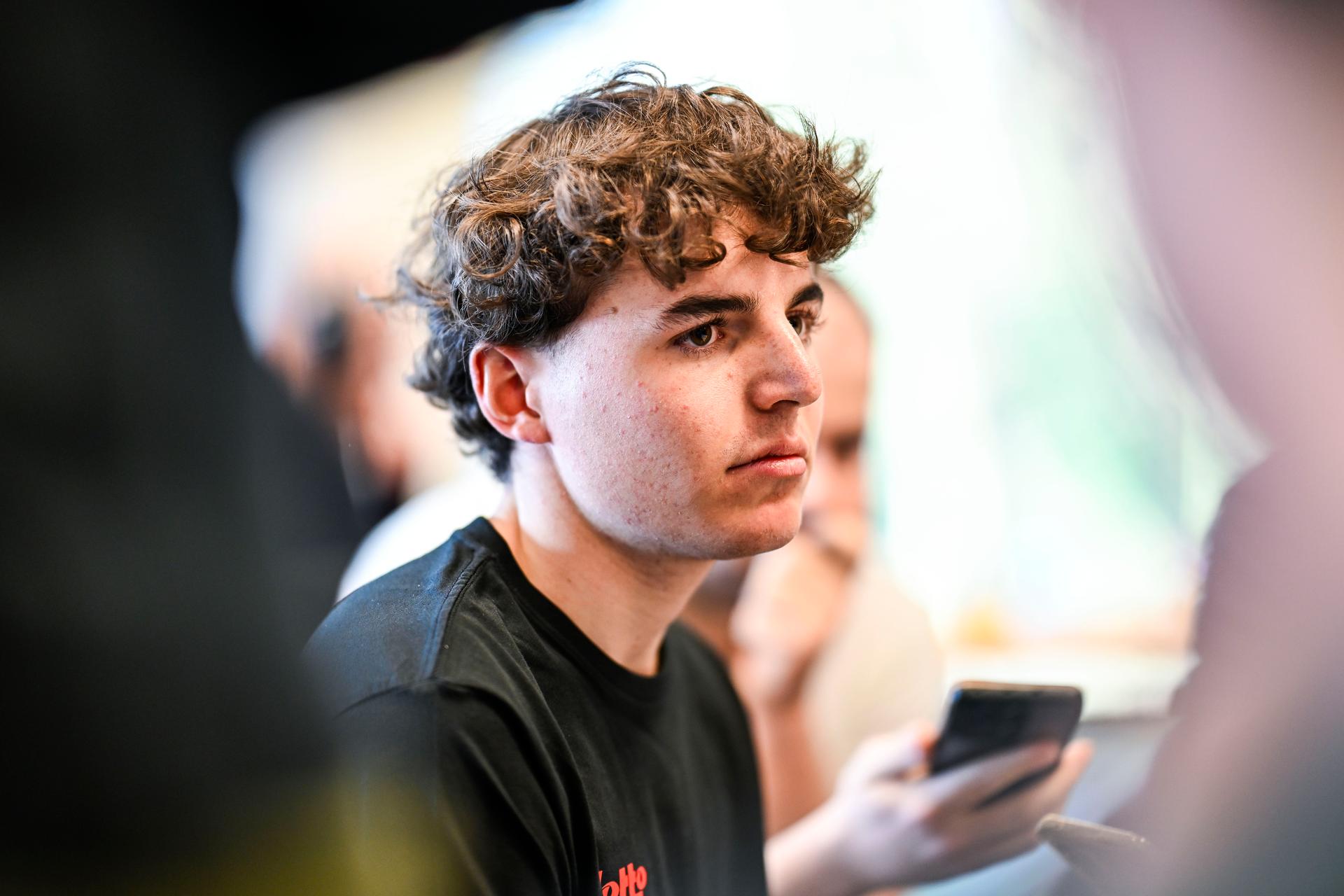 Belgian Jarno Widar of Lotto Dstny Development Team speaks with the press at the Lotto Cycling Team media day, in Temse, Friday 03 January 2025. BELGA PHOTO GOYVAERTS