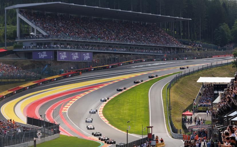 Illustration taken at the Raidillon showing first lap of a sprint race ahead of the Grand Prix F1 of Belgium race, in Spa-Francorchamps, Saturday 26 July 2025. The Spa-Francorchamps Formula One Grand Prix takes place this weekend, from July 24th to July 27th. BELGA PHOTO BENOIT DOPPAGNE