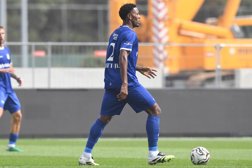 Gent's Samuel Kotto pictured in action during a soccer match between Royal Antwerp FC and KAA Gent, Sunday 14 September 2025 in Antwerp, on day 7 of the 2025-2026 'Jupiler Pro League' first division of the Belgian championship. BELGA PHOTO JILL DELSAUX