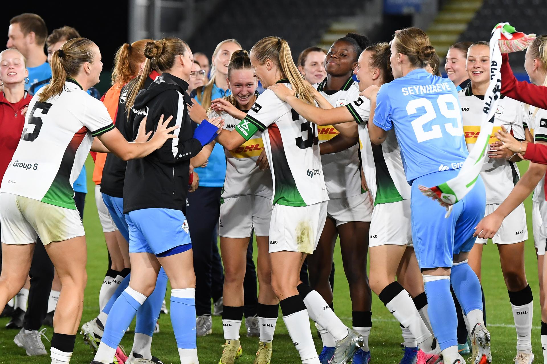 OHL's players celebrate after winning a game between Oud-Heverlee Leuven Women and Poland women team Czarni Sosnowiec,  Wednesday 2 September 2026 in Leuven, a return leg in the third round qualification game in the UEFA Women's Champions League. OHL Women won 1-4 the first leg. BELGA PHOTO JILL DELSAUX