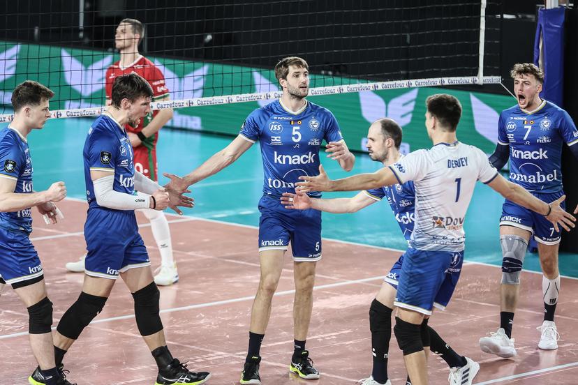 Roeselare's players celebrate during a volleyball match between Greenyard Maaseik and Knack Roeselare, Sunday 28 April 2024 in Maaseik, the last match of the best-of-five finals in the Play Offs of the Belgian volleyball competition. BELGA PHOTO BRUNO FAHY