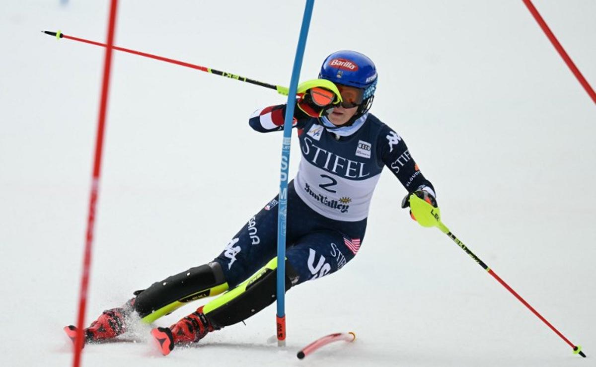 USA's Mikaela Shiffrin races in the first run of the women's Slalom event during the 2025 FIS Alpine World Cup Finals at Sun Valley Resort in Sun Valley, Idaho, on March 27, 2025.  Patrick T. Fallon / AFP