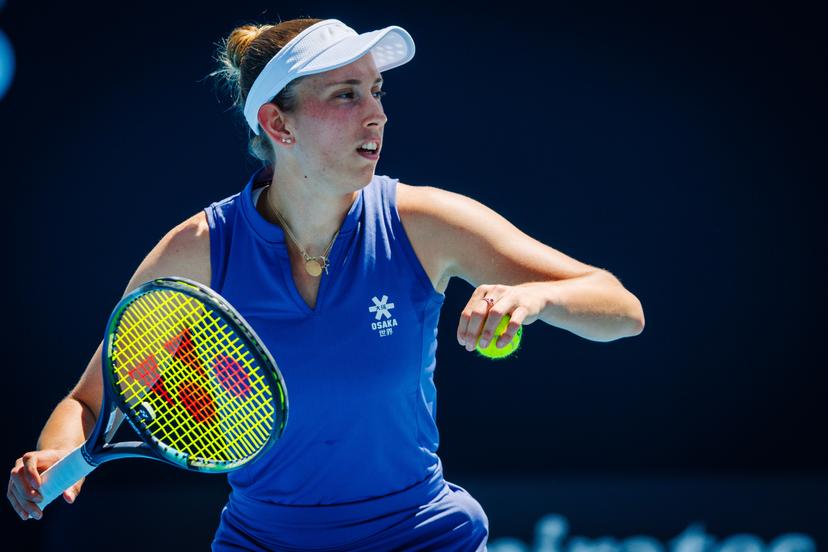 Belgian Elise Mertens pictured during a doubles tennis match between Belgian-Australian pair Mertens-Perez and Australian-Ukrainian pair Aiava-Kostyuk, in the second round of the women's doubles at the 'Australian Open' Grand Slam tennis tournament, Saturday 18 January 2025 in Melbourne Park, Melbourne, Australia. The 2025 edition of the Australian Grand Slam takes place from January 12th to January 26th. BELGA PHOTO PATRICK HAMILTON BELGIUM ONLY