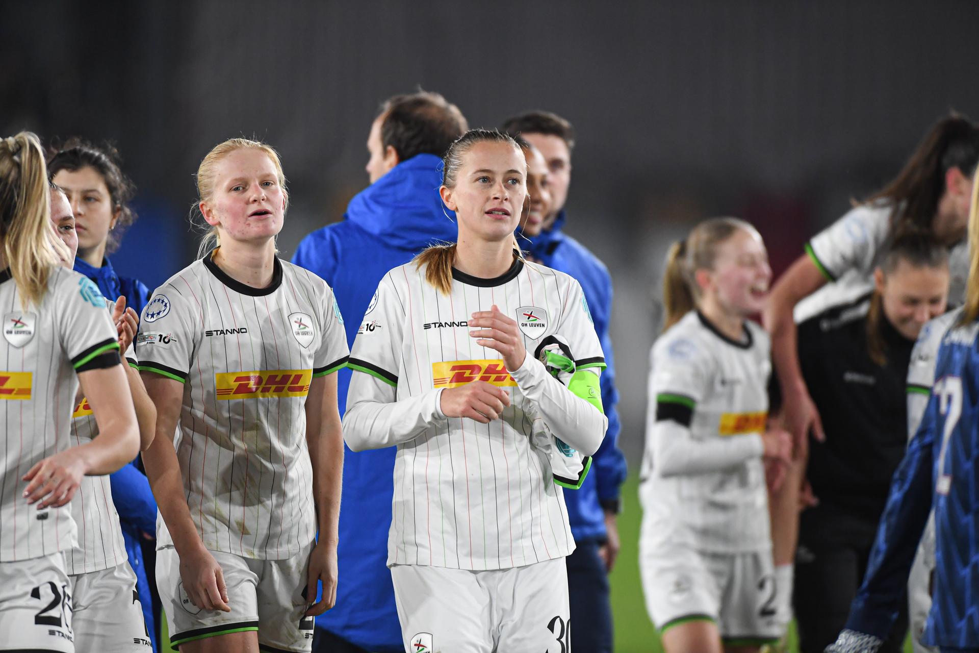 OHL Women's players and celebrate after a soccer match between Oud-Heverlee Leuven Women and English Arsenal, Wednesday 17 December 2025 in Heverlee, game 6 (out of 6) in the league phase of the UEFA Women's Champions League competition. BELGA PHOTO JILL DELSAUX