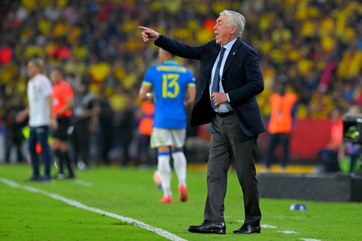 Brazil's Italian head coach Carlo Ancelotti gives instructions to his players during the 2026 FIFA World Cup South American qualifiers football match between Ecuador and Brazil at the Monumental Banco Pichincha stadium in Guayaquil, province of Guayas, Ecuador on June 5, 2025.   Rodrigo BUENDIA / AFP