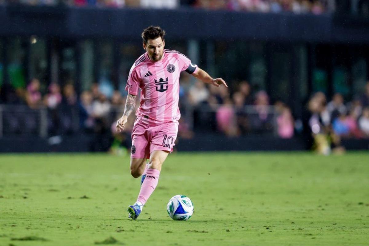 Inter Miami's Argentine forward Lionel Messi #10 controls the ball during the Major League Soccer (MLS) non-conference regular season soccer match between Inter Miami CF and D.C United at Chase Stadium in Fort Lauderdale, Florida, on September 20, 2025.  Chris Arjoon / AFP