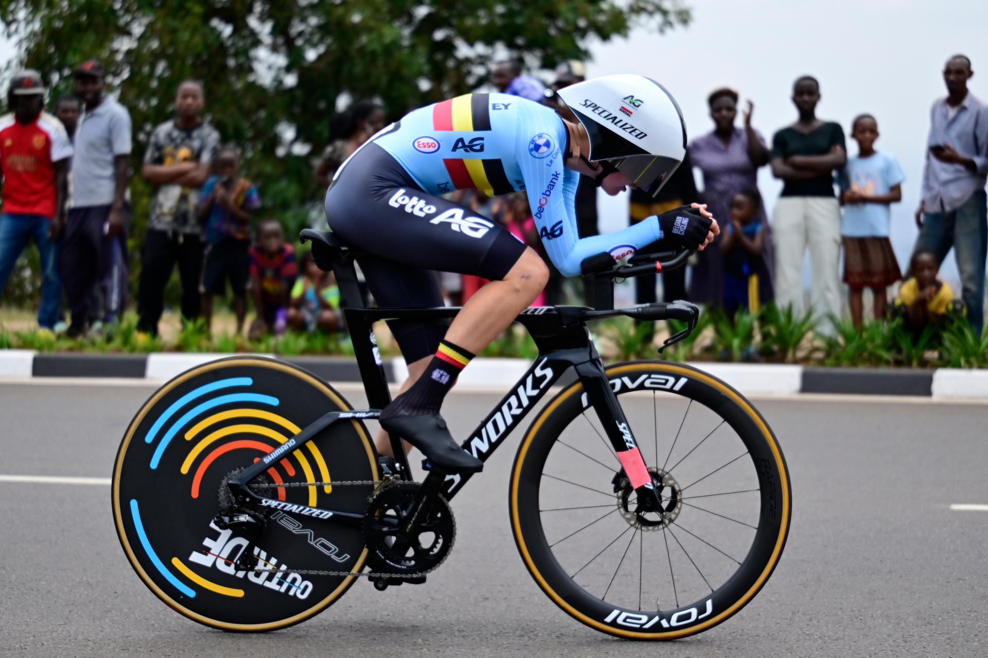 Belgian Lore de Schepper pictured in action during the Women U23 Individual Time Trial race (22,6km) at the cycling road world championships, in Kigali, Rwanda, Monday 22 September 2025. The 2025 UCI Road World Championships take place from 21 to 28 September in Kigali, Rwanda. BELGA PHOTO DIRK WAEM