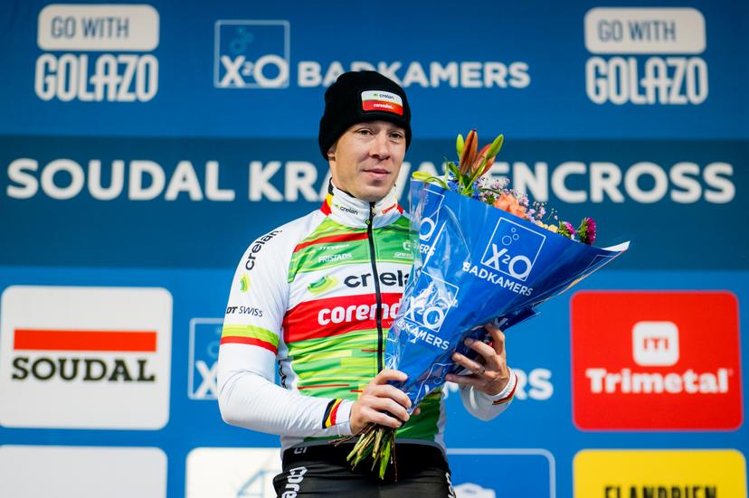 Belgian Laurens Sweeck celebrates on the podium after winning the men's elite race of the Krawatencross cyclocross in Lille, stage 7 (out of 8) in the X2O Trofee Veldrijden competition, Sunday 09 February 2025. BELGA PHOTO JASPER JACOBS