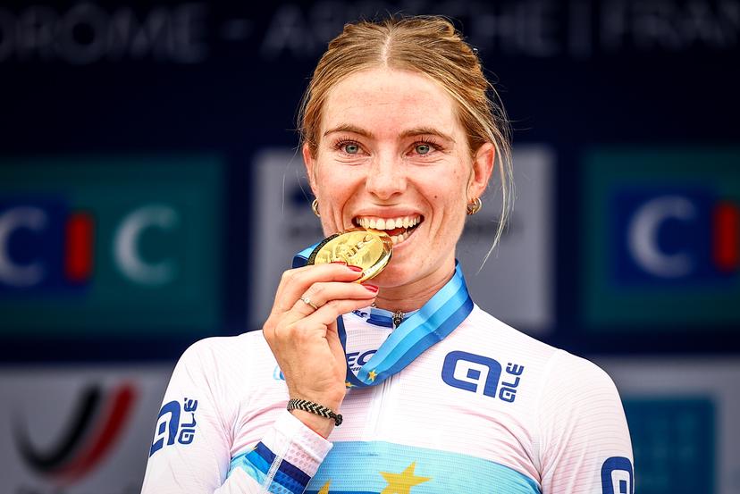 Netherlands Demi Vollering celebrates on the podium with her golden medal after winning the 116,1 km road race of the Women Elite category at the UEC road European cycling championships, Saturday 04 October 2025, in Loriol-sur-Drome, France. The European cycling championships Drome-Ardeche takes place from 1 to 5 October. BELGA PHOTO DAVID PINTENS