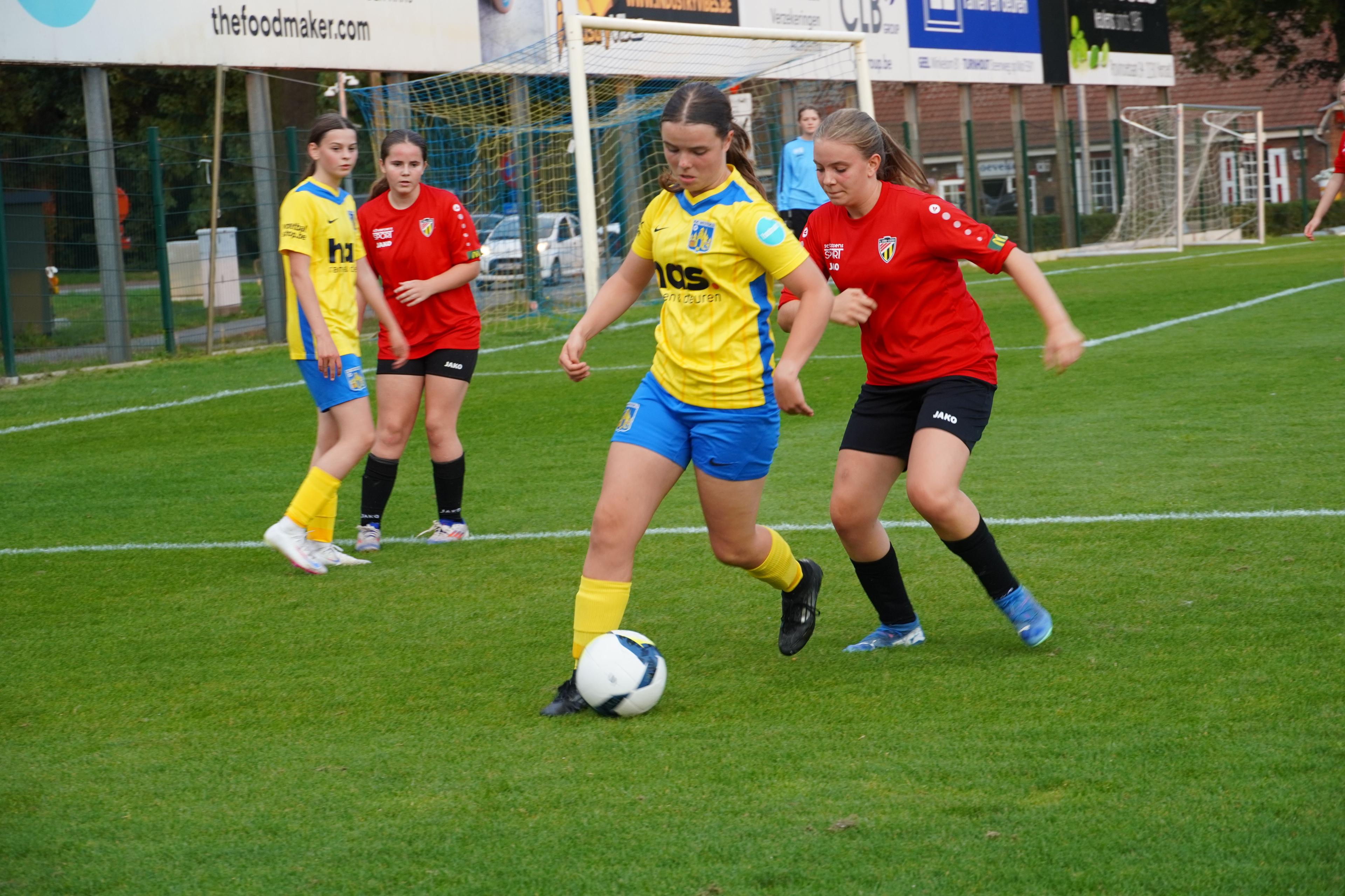 KVC Westerlo vs Lyra Lierse U16 Meisjes