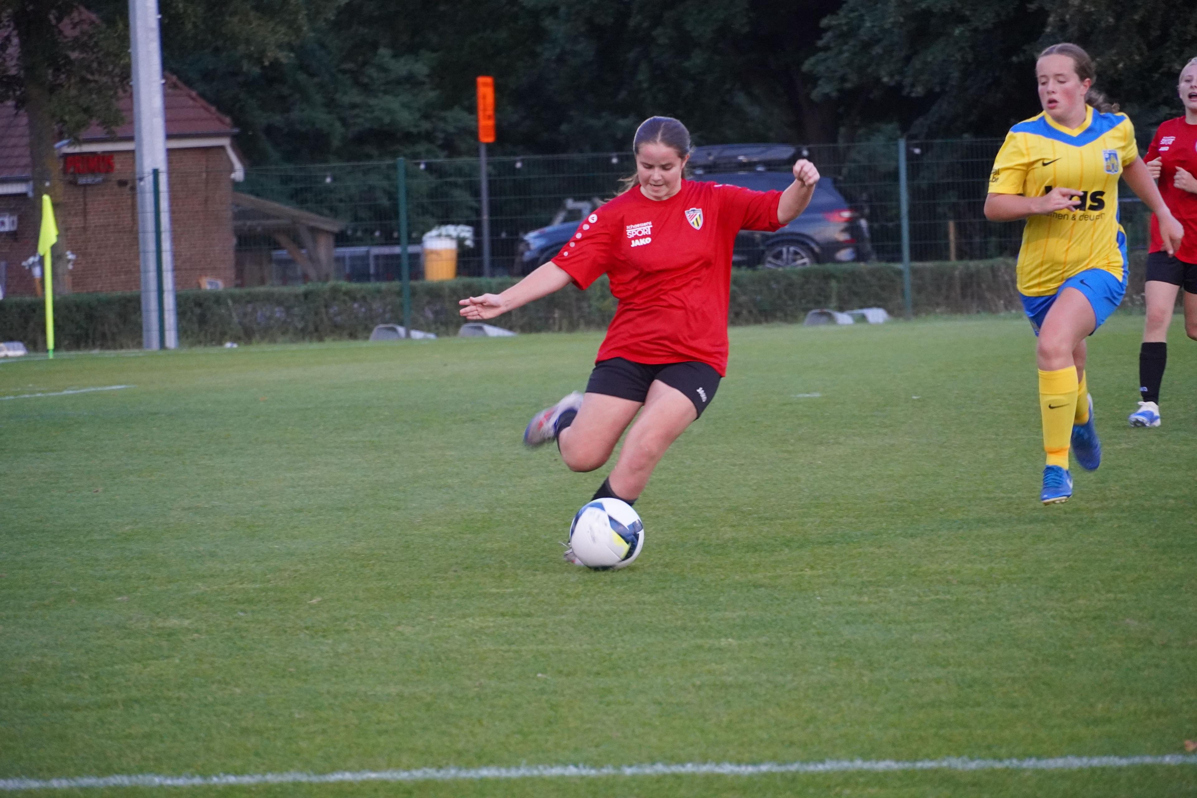 KVC Westerlo vs Lyra Lierse U16 Meisjes