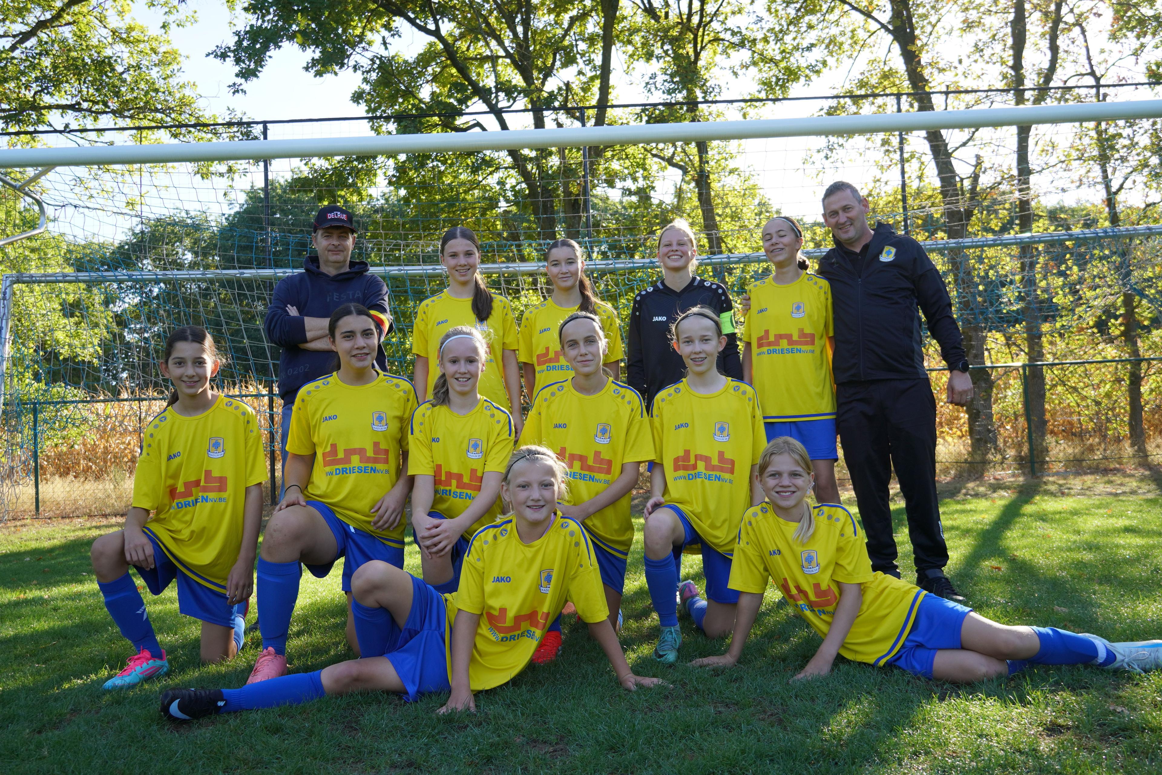 Moldavo VC vs SK Kadijk U16 meisjes