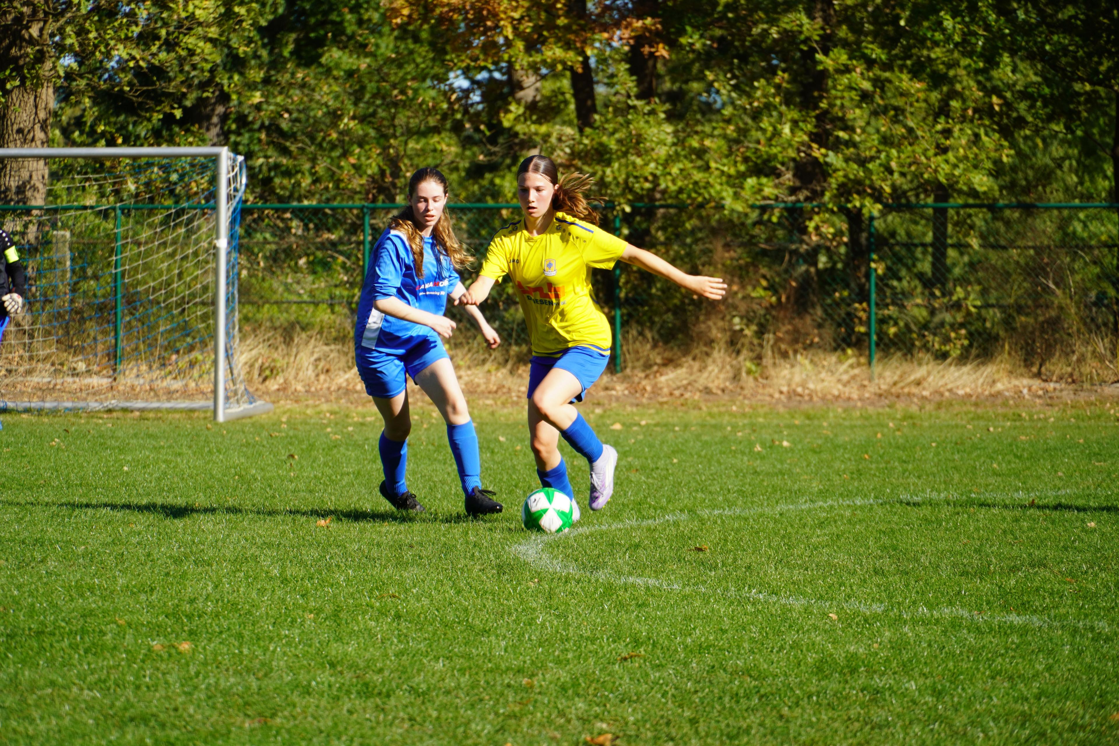 Moldavo VC vs SK Kadijk U16 meisjes