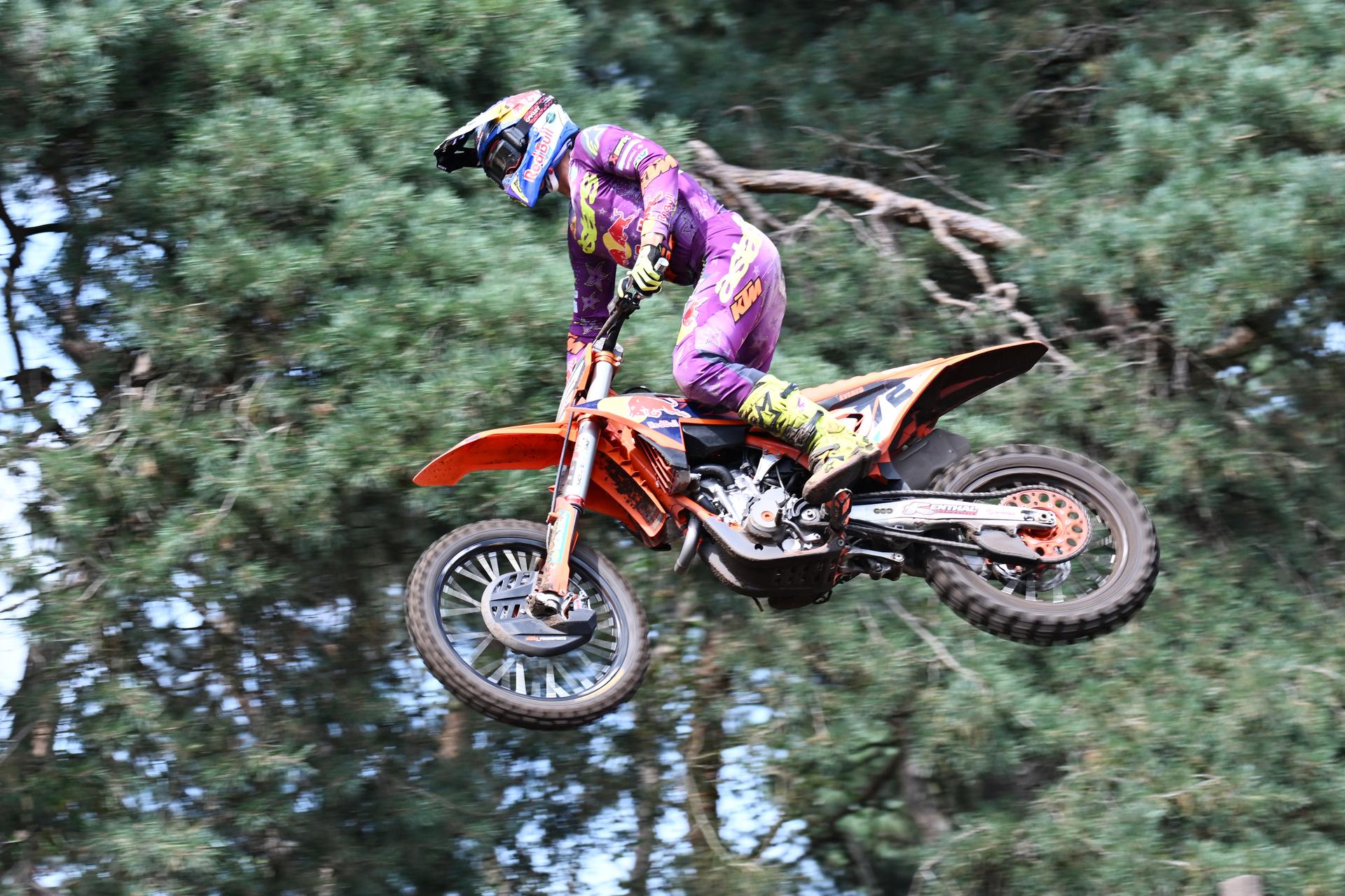 Belgian Liam Everts is pictured during the Belgian Championships motocross at Keiheuvel, in Balen, Thursday 15 August 2024. BELGA PHOTO MAARTEN STRAETEMANS