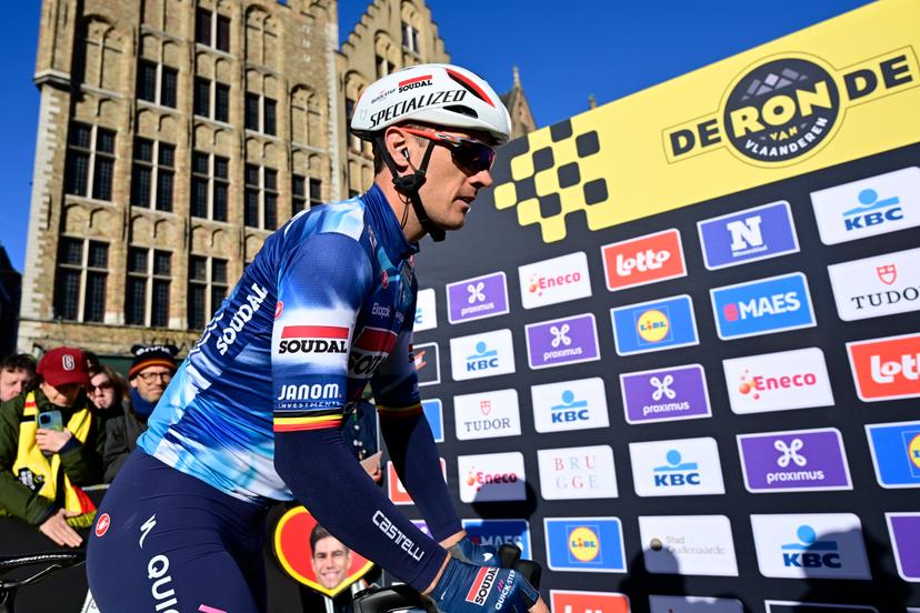 Belgian Yves Lampaert of Soudal Quick-Step pictured at the start of the men's race of the 'Ronde van Vlaanderen/ Tour des Flandres/ Tour of Flanders' one day cycling race, 268,9km from Brugge to Oudenaarde, Sunday 06 April 2025. BELGA PHOTO DIRK WAEM