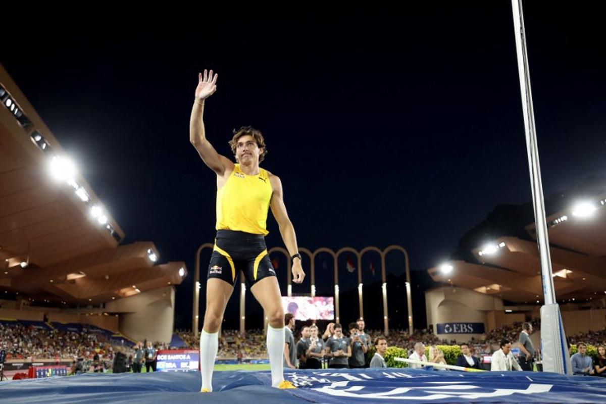 Sweden's Armand Duplantis reacts as he wins the men's pole vault event of the Diamond League athletics meeting at the Louis II stadium in Monaco on July 11, 2025.  Valery HACHE / AFP