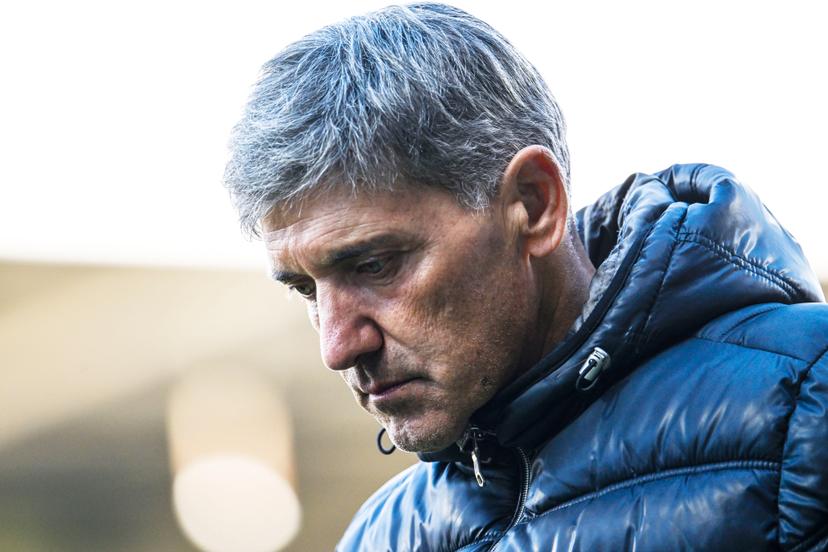 STVV's head coach Felice Mazzu pictured during a soccer match between Beerschot VA and Sint-Truidense VV, Saturday 29 March 2025 in Antwerp, on day 1 (out of 6) of the Relegation Play-offs of the 2024-2025 'Jupiler Pro League' first division of the Belgian championship. BELGA PHOTO TOM GOYVAERTS