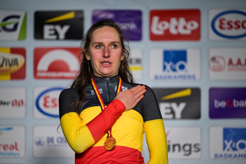 Belgian champion Emeline Detilleux pictured on the podium after the Women elite 2 race (without contact) at the Belgian Cyclocross Championships in Beringen on Saturday 10 January 2026. BELGA PHOTO DAVID PINTENS