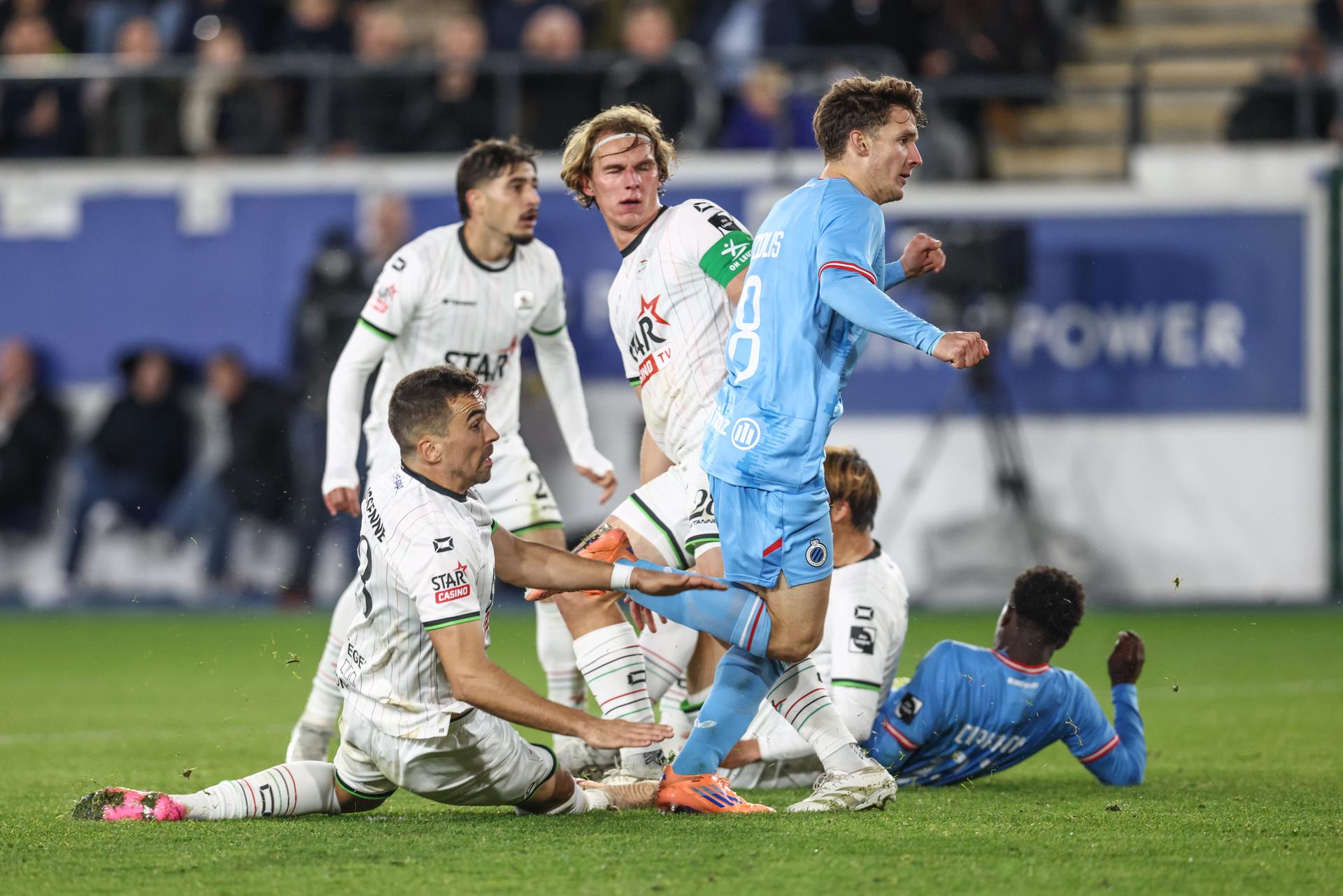 Club's Christos Tzolis scores a goal during a soccer match between Oud-Heverlee Leuven and Club Brugge, Saturday 18 October 2025 in Leuven, on day 11 of the 2025-2026 'Jupiler Pro League' first division of the Belgian championship. BELGA PHOTO BRUNO FAHY