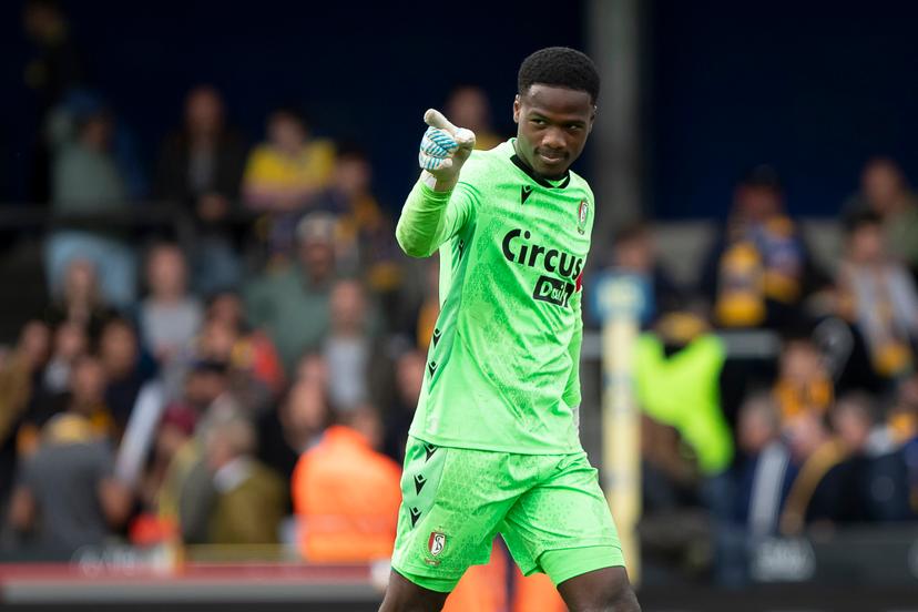 Standard's goalkeeper Matthieu Epolo pictured after a soccer match between KVC Westerlo and Standard de Liege, Sunday 21 September 2025 in Westerlo, on day 8 of the 2025-2026 'Jupiler Pro League' first division of the Belgian championship. BELGA PHOTO KRISTOF VAN ACCOM