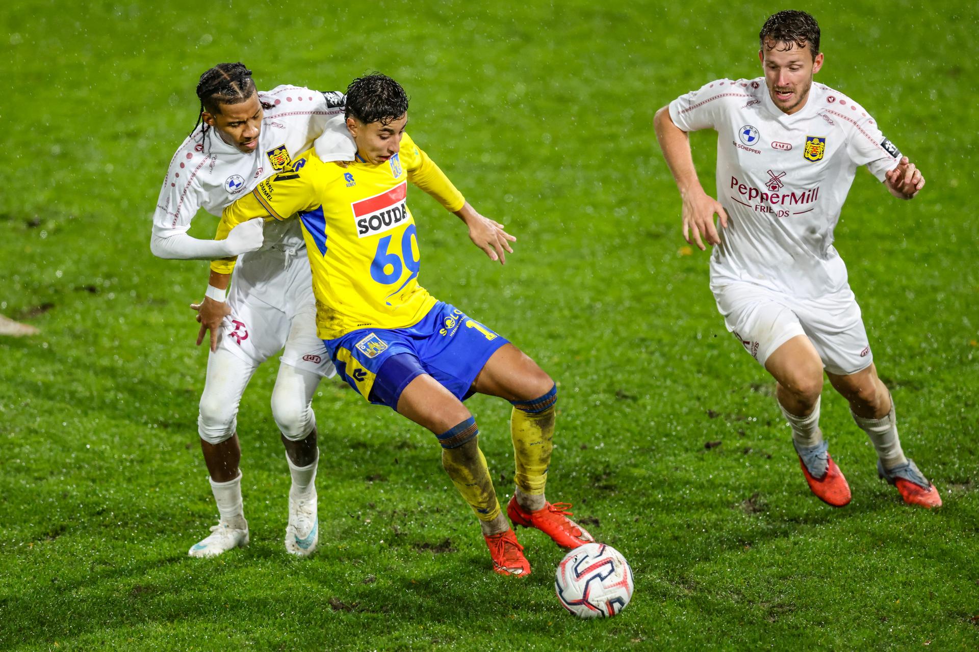 Beveren's Jearl Margaritha and Westerlo's Naoufal Bohamdi-Kamoni fight for the ball during a soccer match between KVC Westerlo and SK Beveren, Saturday 24 October 2026 in Westerlo, on day 9 of the 2026-2027 'Jupiler Pro League' first division of the Belgian championship. BELGA PHOTO BRUNO FAHY