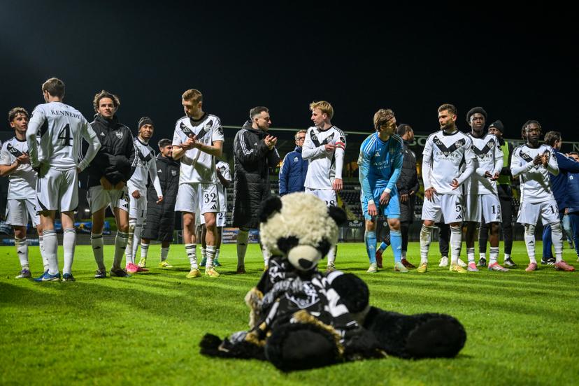 Eupen's players celebrate after winning a soccer game between Club NXT and KAS Eupen, Saturday 04 April 2026 in Roeselare, on day 32 of the 2025-2026 'Challenger Pro League' 1B second division of the Belgian championship. BELGA PHOTO DAVID PINTENS