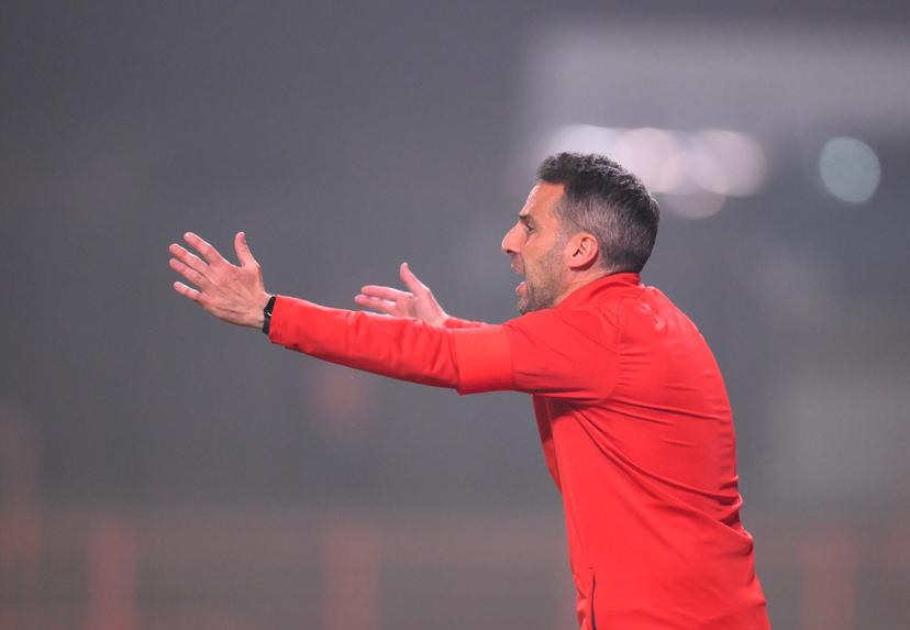 Rwdm's head coach Yannick Ferrera reacts during a soccer match between RWD Molenbeek and Lommel SK, Friday 11 April 2025 in Brussels, on day 29 of the 2024-2025 'Challenger Pro League' 1B second division of the Belgian championship. BELGA PHOTO JOHN THYS