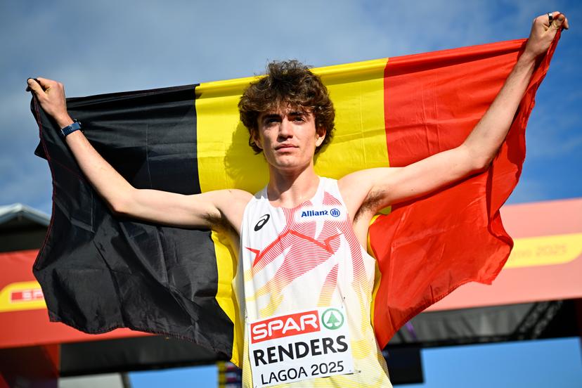 Belgian Willem Renders celebrates after winning the Men U20 race at the 2025 SPAR European Cross Country Championships, in Lagoa, Portugal, Sunday 14 December 2025. BELGA PHOTO JASPER JACOBS