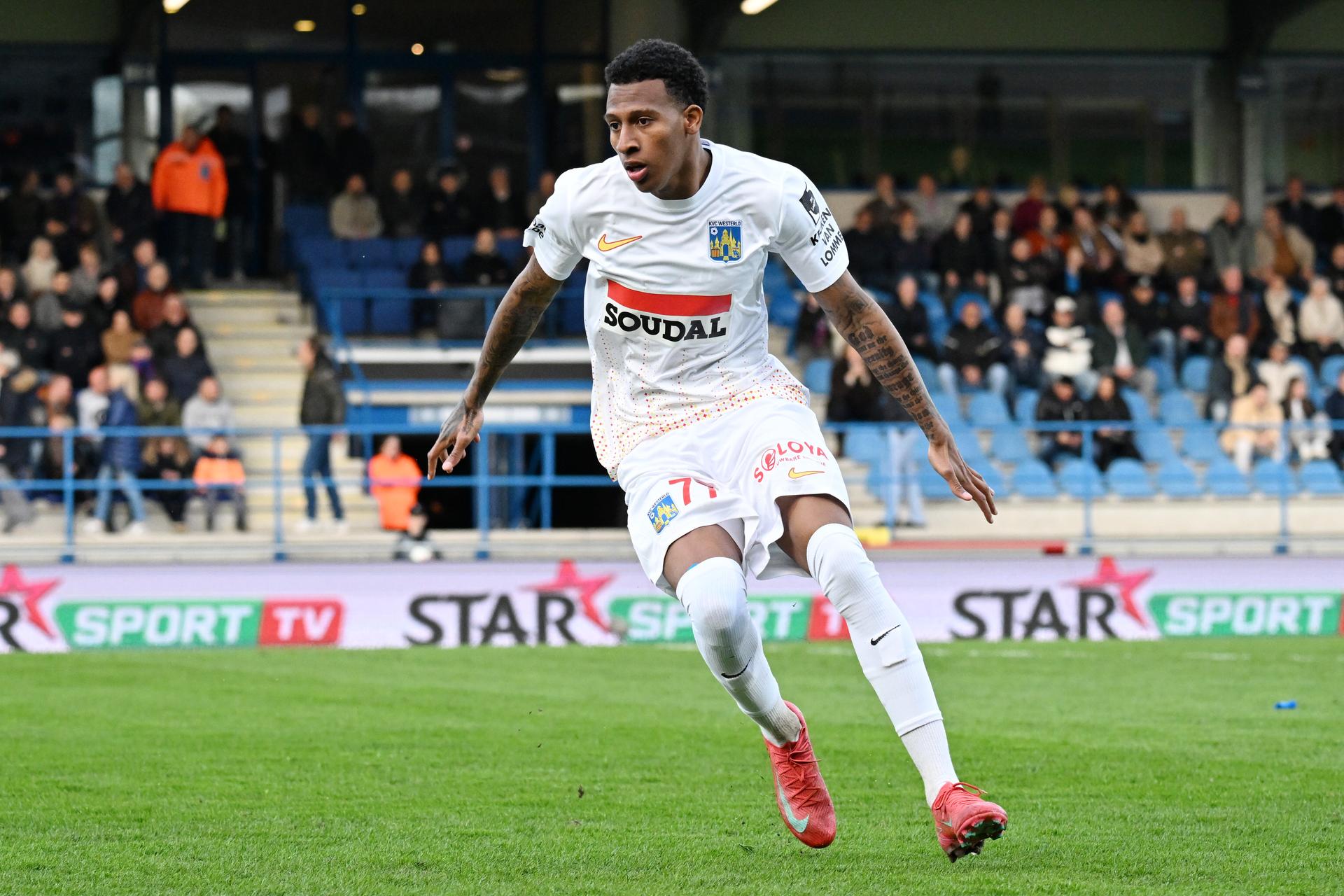 Westerlo's Josimar Alcocer pictured during a soccer match between FCV Dender EH and KVC Westerlo, Sunday 30 March 2025 in Denderleeuw, on day 1 (out of 10) of the Europe Play-offs of the 2024-2025 'Jupiler Pro League' first division of the Belgian championship. BELGA PHOTO MAARTEN STRAETEMANS