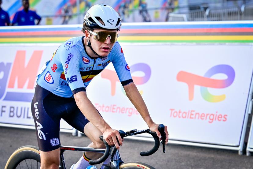 Belgian Jarno Widar crosses the finish line of the u23 men road race (164,6 km) at the cycling road World Championships in Kigali, Rwanda, Friday 26 September 2025. The 2025 UCI Road World Championships take place from 21 to 28 September in Kigali, Rwanda. BELGA PHOTO DIRK WAEM