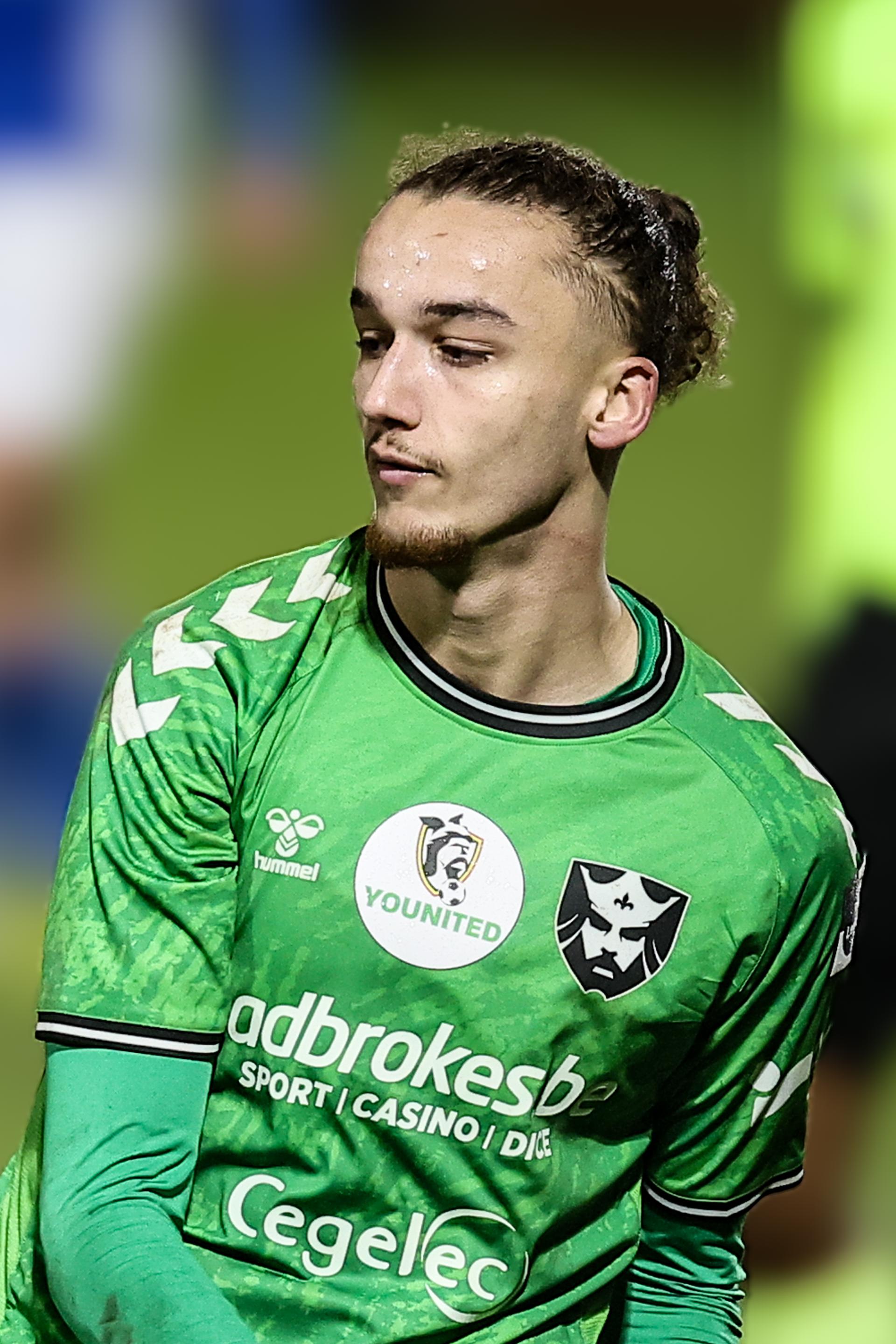 Francs Borains' Yanis Massolin pictured during a soccer match between Royal Francs Borains and Jong Genk, Friday 20 December 2024 in Boussu, on day 16 of the 2024-2025 'Challenger Pro League' second division of the Belgian championship. BELGA PHOTO BRUNO FAHY