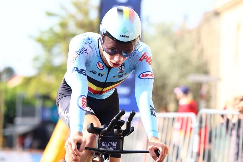 Belgian Thibaut Van Damme pictured in action during the 24 km time trial of the men junior category at the UEC road European cycling championships, Wednesday 01 October 2025, in Loriol-sur-Drome, France. The European cycling championships Drome-Ardeche takes place from 1 to 5 October, France. BELGA PHOTO DAVID PINTENS